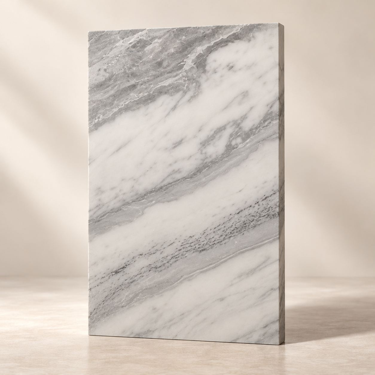 كرارا وايت – Carrara White